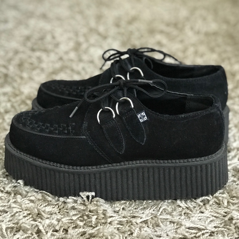T.U.K. Suede Viva Mondo Creepers